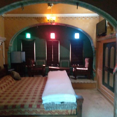 Hotel Radhika Haveli, Mandawa Mandāwa エクステリア 写真