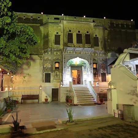 Hotel Radhika Haveli, Mandawa Mandāwa エクステリア 写真