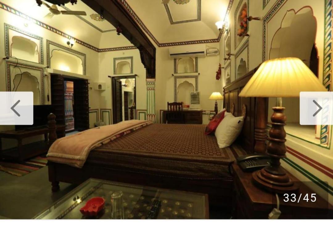 Hotel Radhika Haveli, Mandawa Mandāwa エクステリア 写真