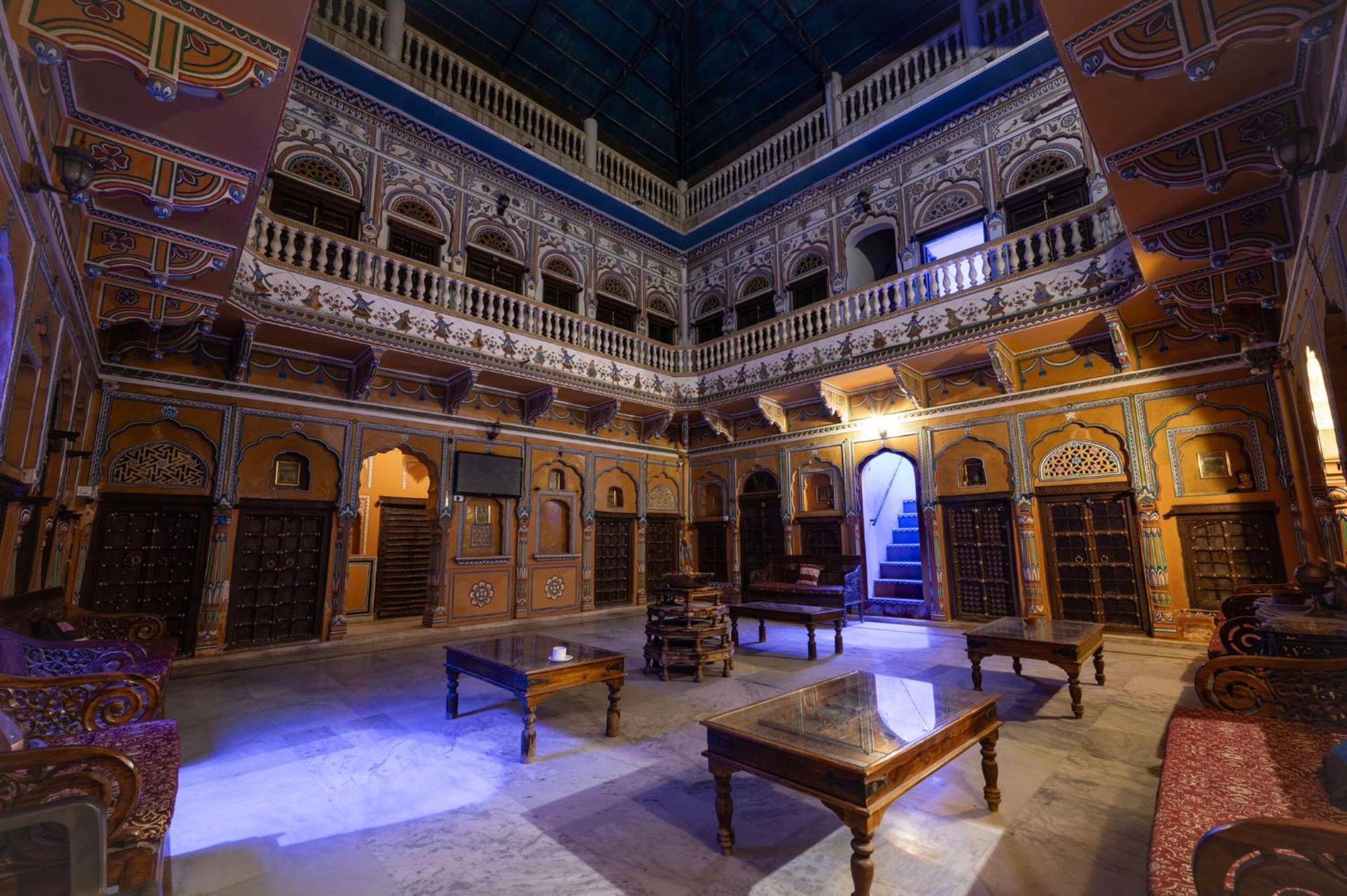 Hotel Mandawa Haveli エクステリア 写真