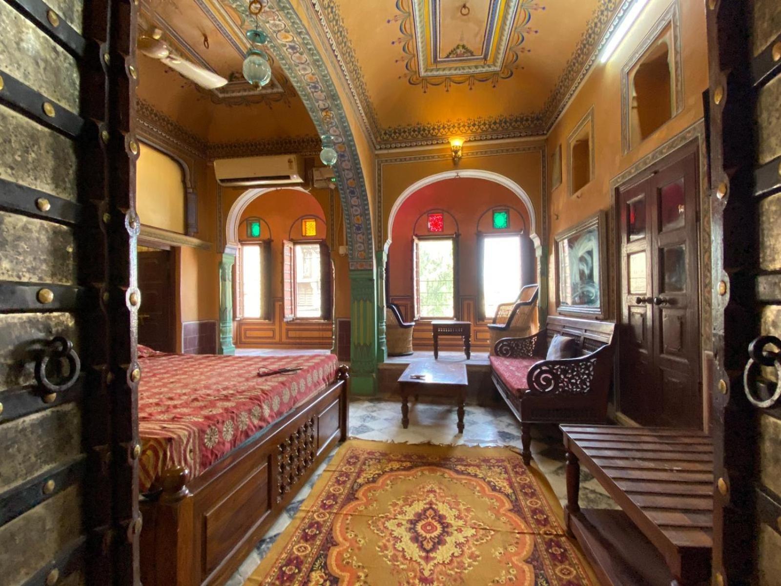 Hotel Mandawa Haveli エクステリア 写真