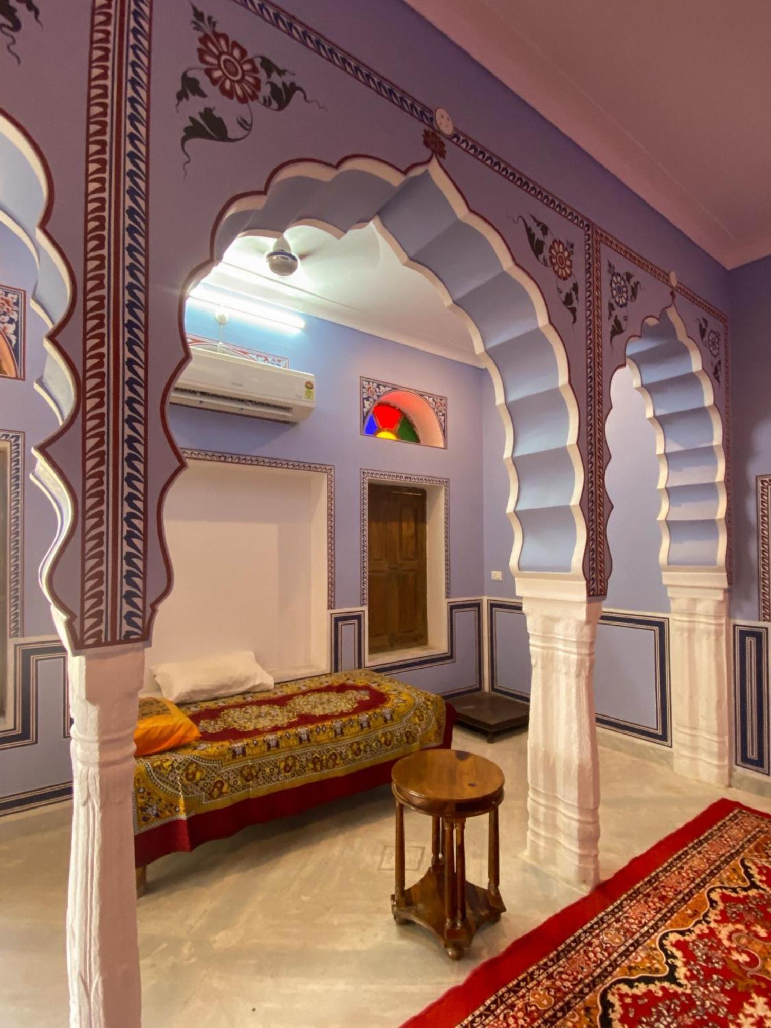 Hotel Mandawa Haveli エクステリア 写真