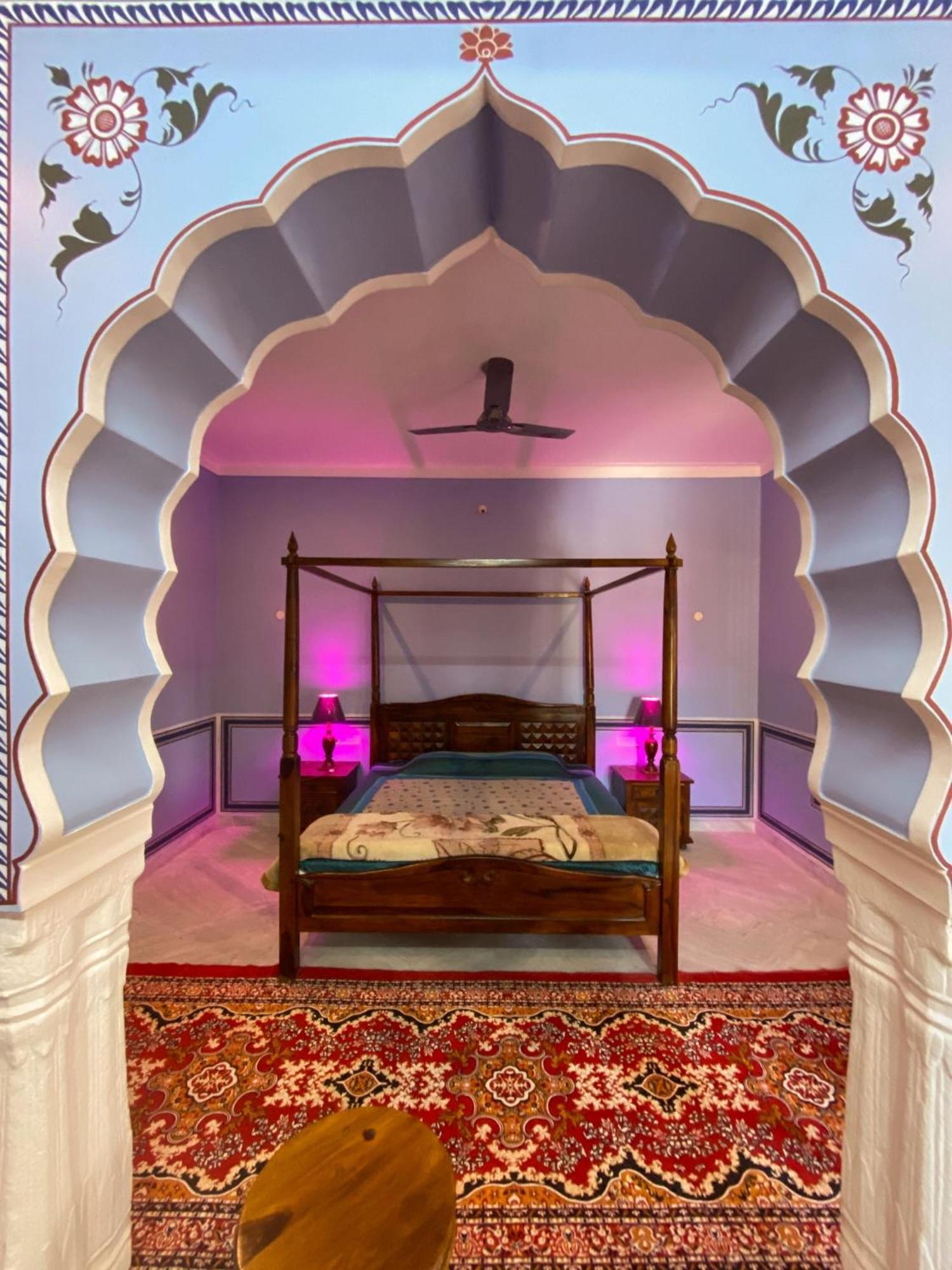 Hotel Mandawa Haveli エクステリア 写真