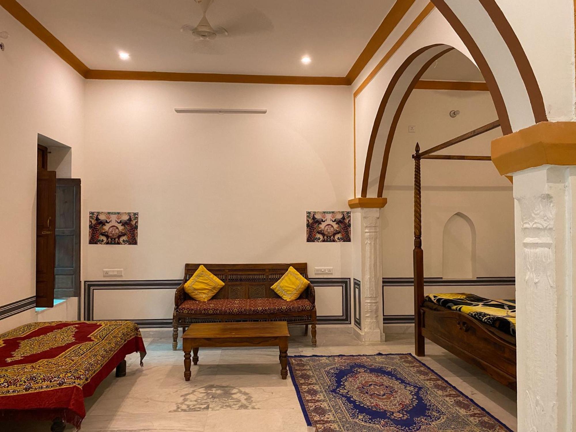 Hotel Mandawa Haveli エクステリア 写真