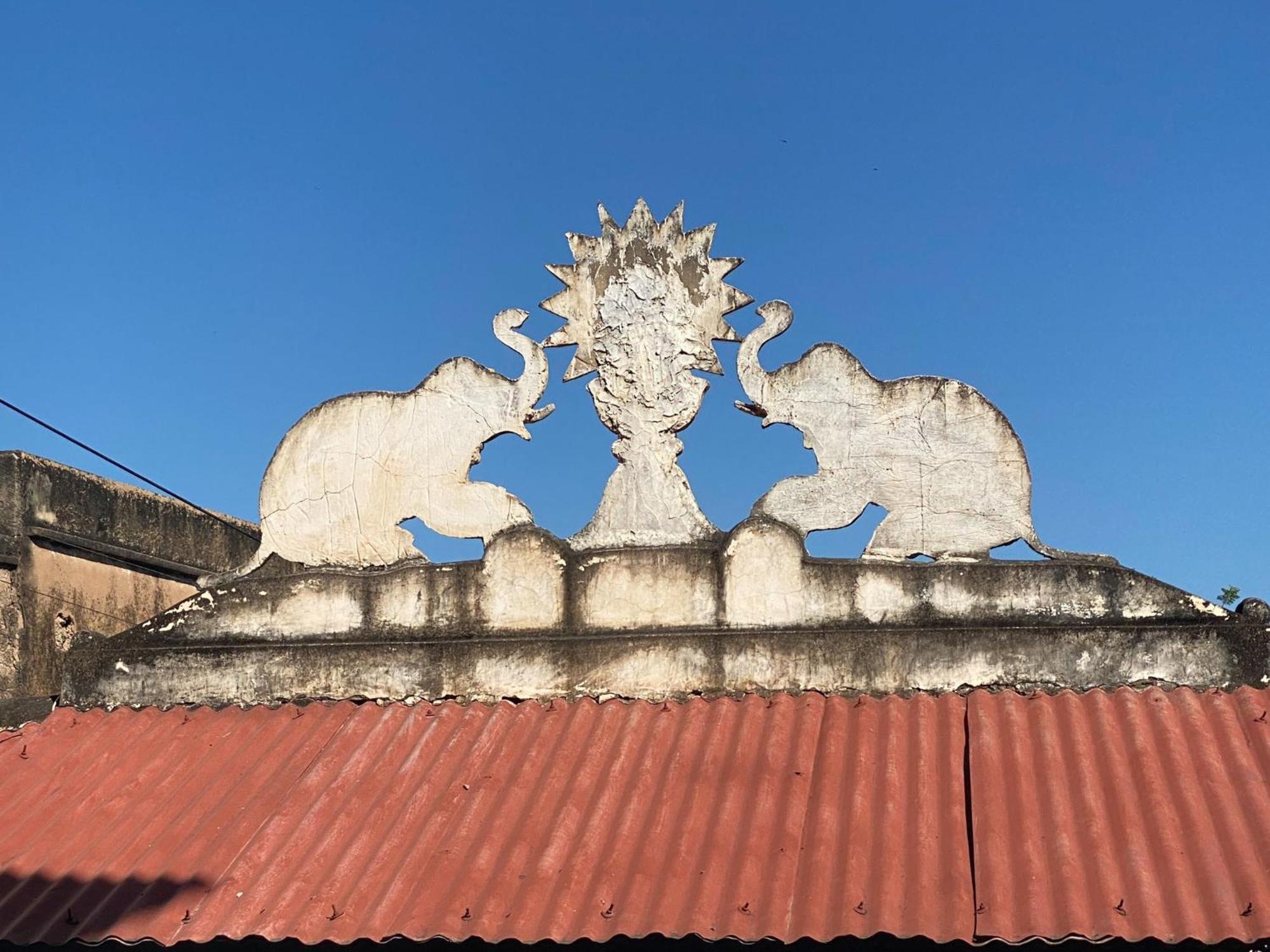 Hotel Mandawa Haveli エクステリア 写真