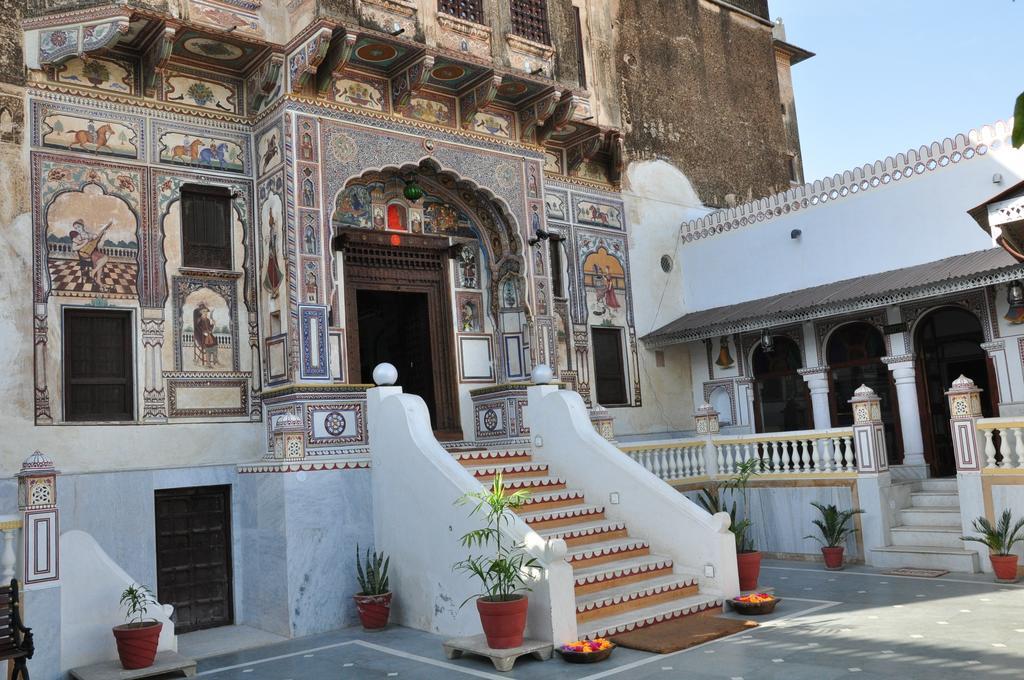 Hotel Radhika Haveli, Mandawa Mandāwa エクステリア 写真