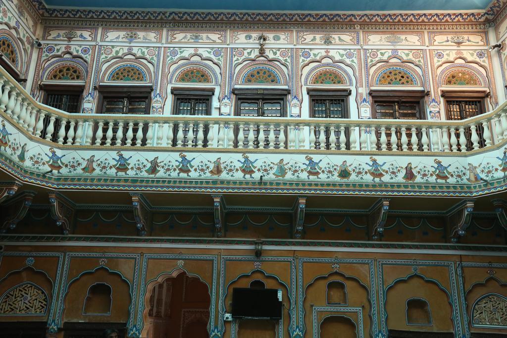 Hotel Radhika Haveli, Mandawa Mandāwa エクステリア 写真