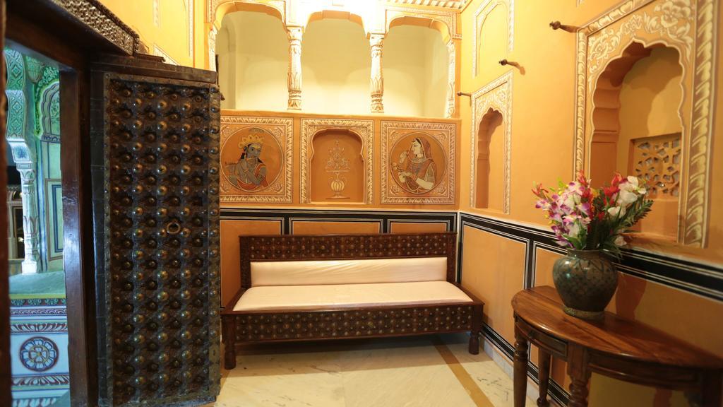 Hotel Radhika Haveli, Mandawa Mandāwa エクステリア 写真