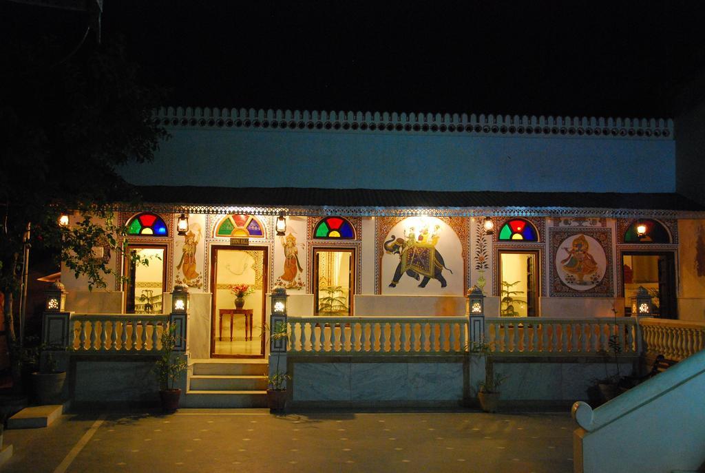 Hotel Radhika Haveli, Mandawa Mandāwa エクステリア 写真