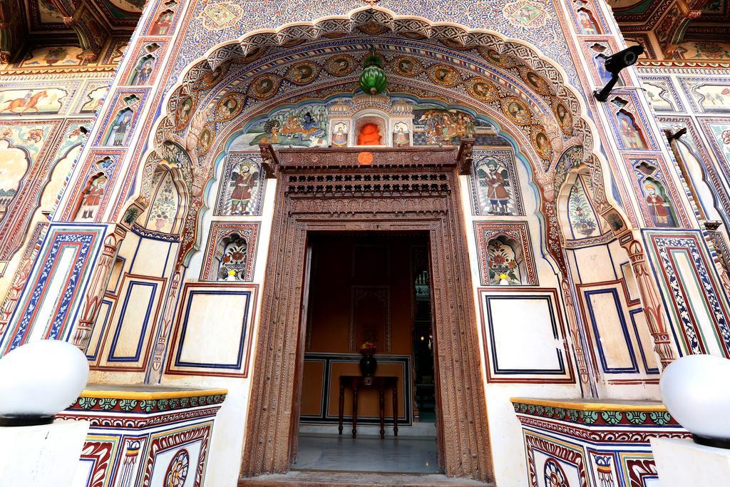 Hotel Radhika Haveli, Mandawa Mandāwa エクステリア 写真