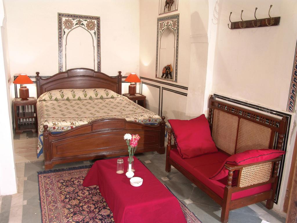 Hotel Radhika Haveli, Mandawa Mandāwa エクステリア 写真