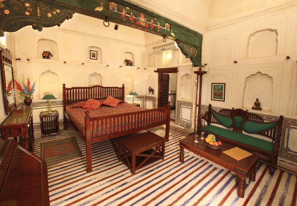 Hotel Radhika Haveli, Mandawa Mandāwa エクステリア 写真