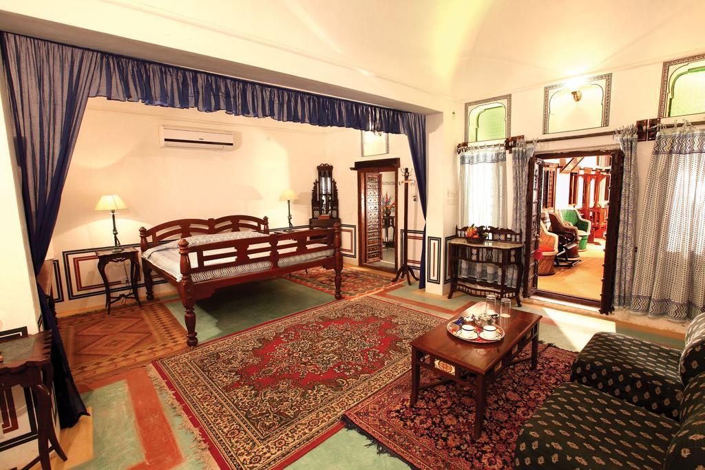 Hotel Radhika Haveli, Mandawa Mandāwa エクステリア 写真